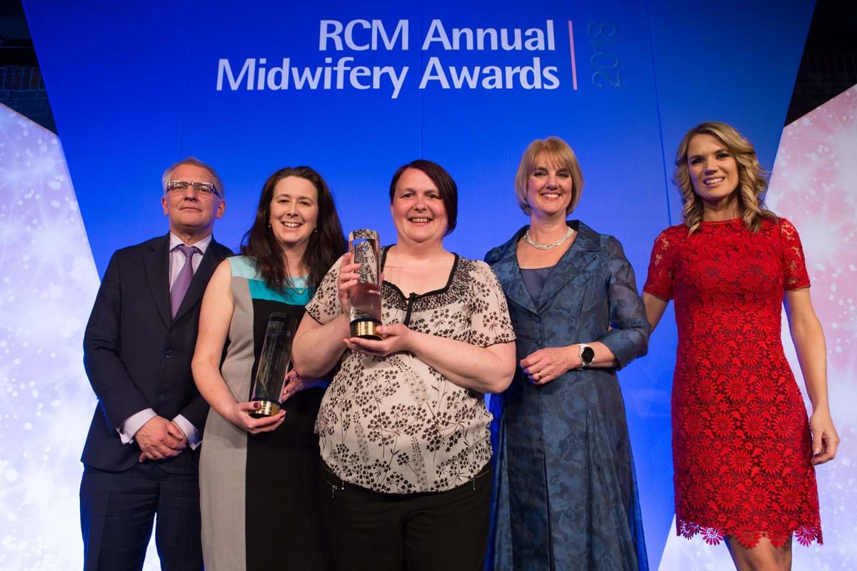 Left to Right – Stephen Cavalier, Chief Executive of Thompsons Solicitors, Lisa Allan from NHS Greater Glasgow & Clyde and Keelie Barrett from East Lancashire Hospitals NHS Trust, award joint winners, Gill Walton, Chief Executive and General Secretary of the Royal College of Midwives, Charlotte Hawkins, presenter of ITV’s Good Morning Britain and Event Host.